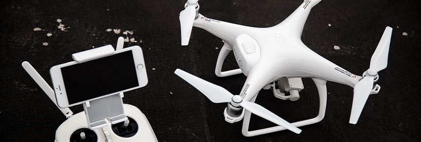 我是做檢測(cè)行業(yè)的大客戶(hù)銷(xiāo)售，在新能源的光伏、儲(chǔ)能和充電樁方面做市場(chǎng)去哪里找客戶(hù)呢 ?浙江到 2025 年累計(jì)建成公共領(lǐng)域充電樁 10 萬(wàn)個(gè)以上，這對(duì)當(dāng)?shù)匦履茉雌?chē)發(fā)展有哪些積極作用 